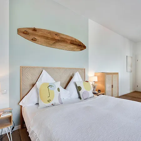 Apartment Am